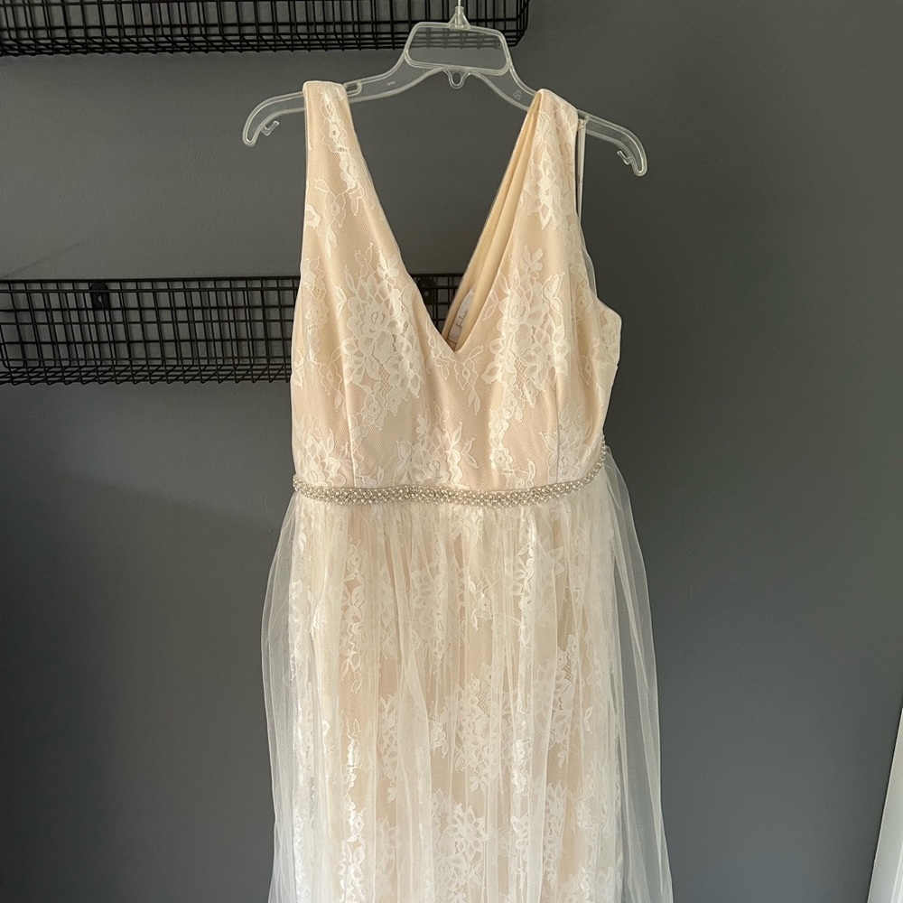 Lulu's Cream Lace Maxi Dress - Picture 2 of 3